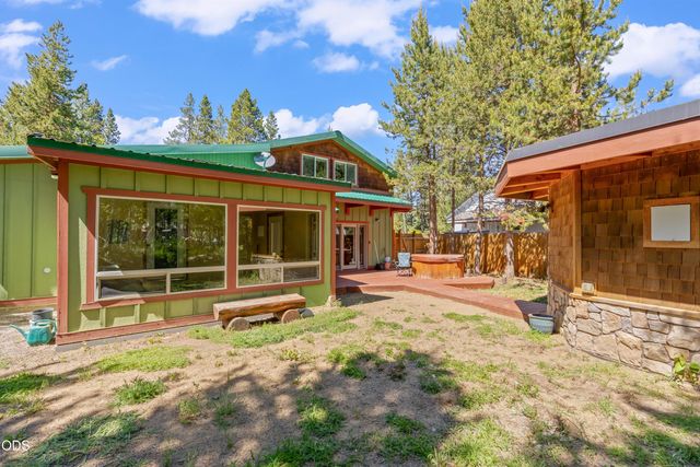 17283 Kingfisher Drive, Bend, OR 97707