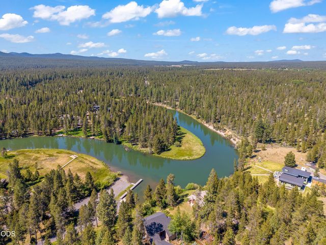 17283 Kingfisher Drive, Bend, OR 97707