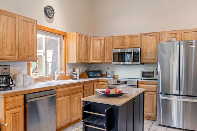 17283 Kingfisher Drive, Bend, OR 97707