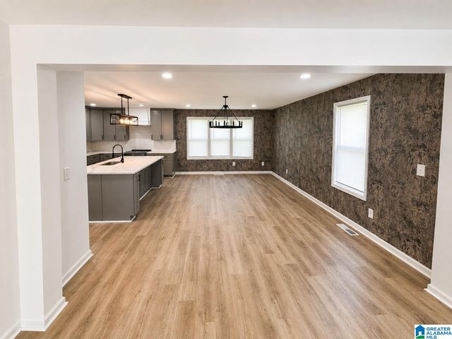 2217 PENTLAND DRIVE, Birmingham, AL 35235