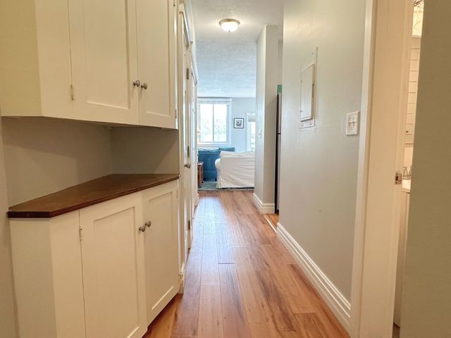 5 Pirate's Lane 1, Gloucester, MA 01930