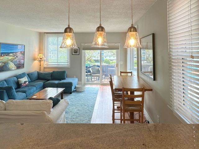 5 Pirate's Lane 1, Gloucester, MA 01930