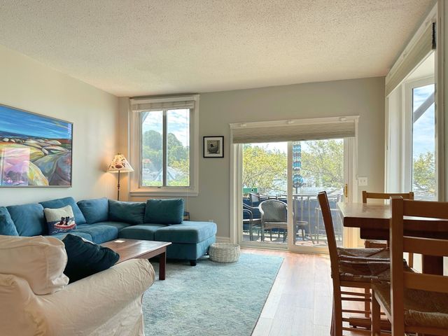 5 Pirate's Lane 1, Gloucester, MA 01930
