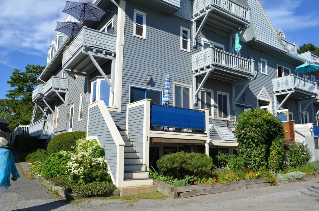 5 Pirate's Lane 1, Gloucester, MA 01930