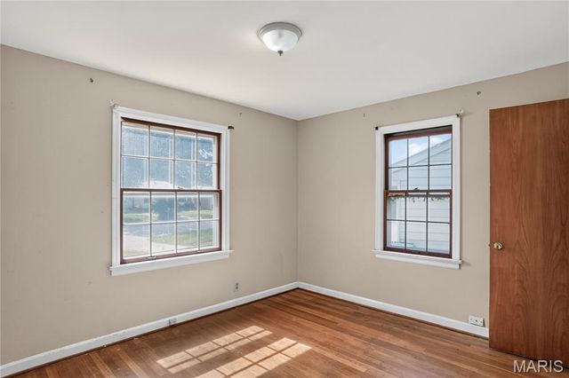 10151 Dwight Drive, St Louis, MO 63137