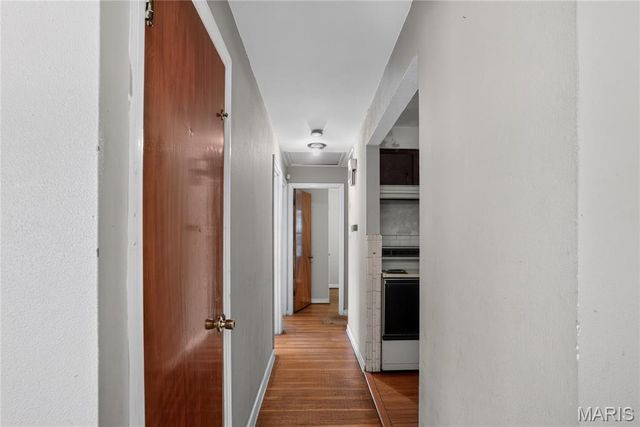 10151 Dwight Drive, St Louis, MO 63137