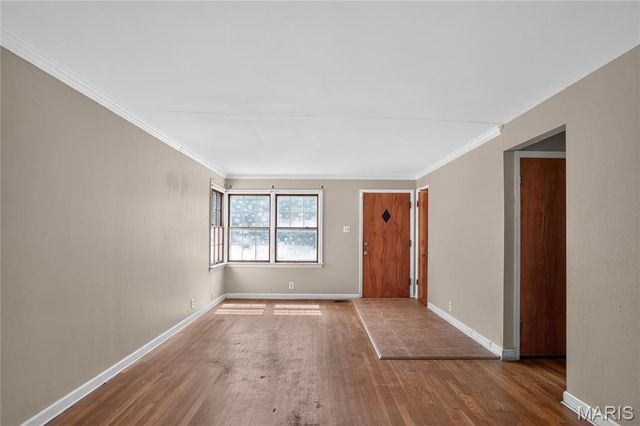 10151 Dwight Drive, St Louis, MO 63137