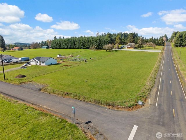 104 Gunnell Road, Winlock, WA 98596