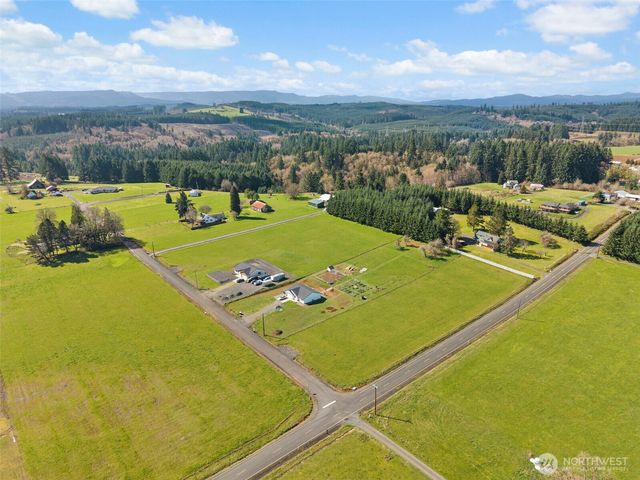 104 Gunnell Road, Winlock, WA 98596