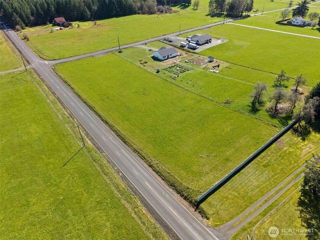 104 Gunnell Road, Winlock, WA 98596