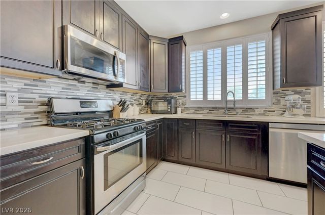 94 Ancient Hills Lane, Henderson, NV 89074