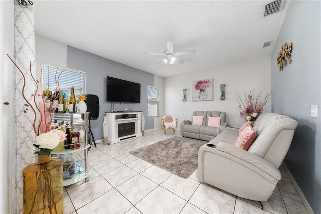 661 ELBRIDGE DRIVE, Kissimmee, FL 34758