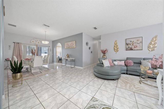 661 ELBRIDGE DRIVE, Kissimmee, FL 34758
