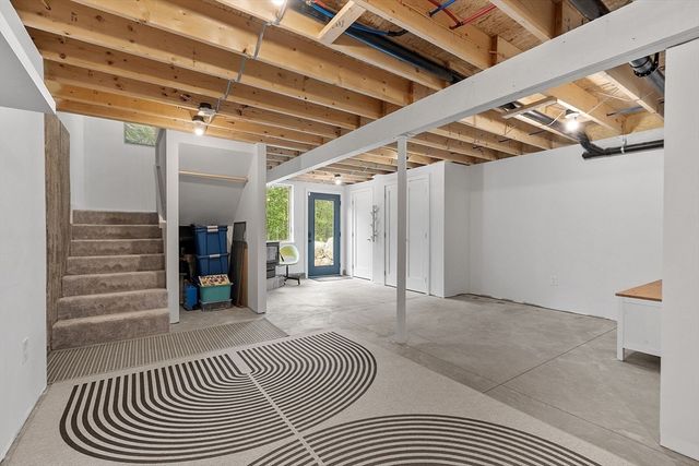 17 Hastings Rd, Ashburnham, MA 01430