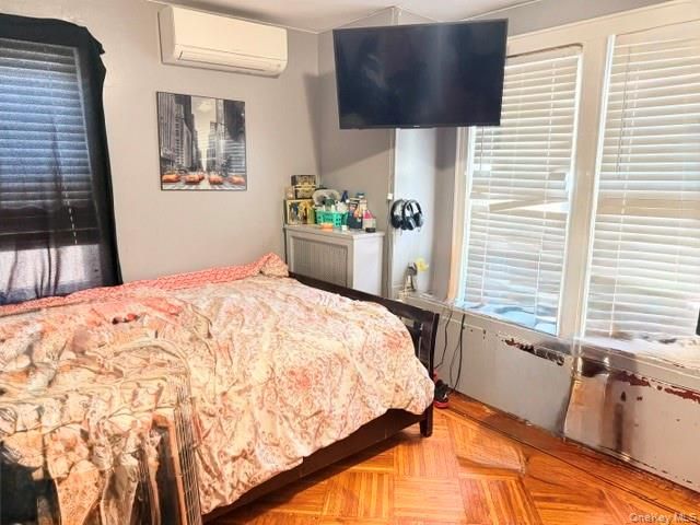 11537 114th Place, South Ozone Park, NY 11420