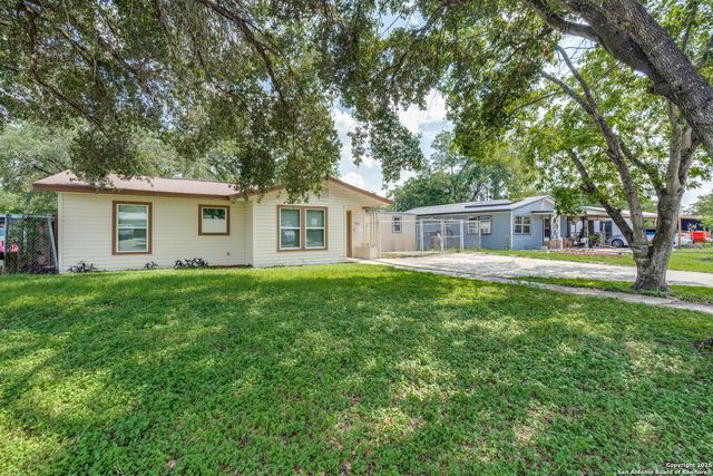 326 SUBLETT DR, San Antonio, TX 78223