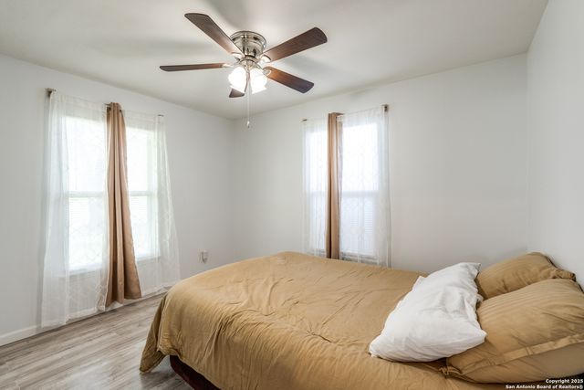 326 SUBLETT DR, San Antonio, TX 78223
