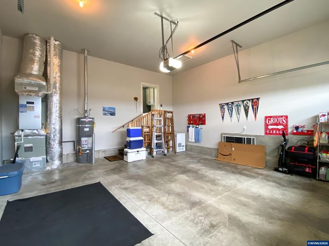 1786 Ammon St NW, Salem, OR 97304