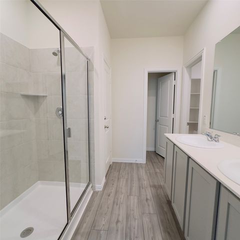 2513 Real Quiet Drive, Forney, TX 75126