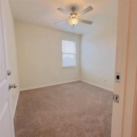 2513 Real Quiet Drive, Forney, TX 75126