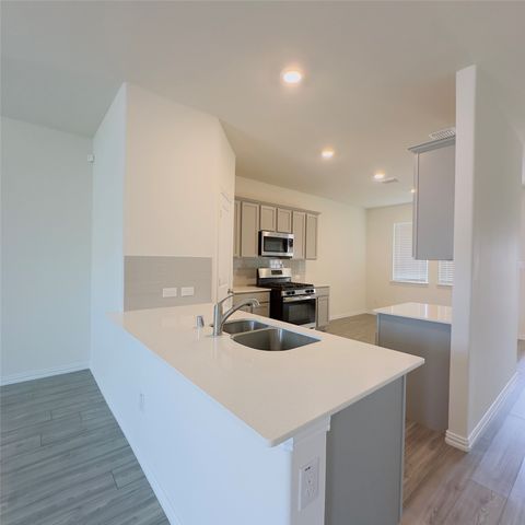 2513 Real Quiet Drive, Forney, TX 75126