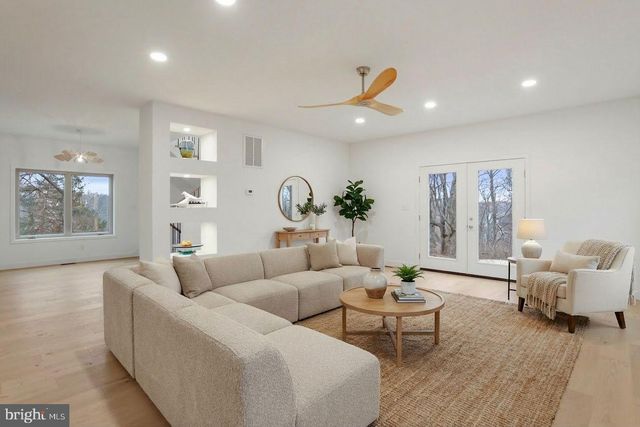 201 NATHANIEL DR, Winchester, VA 22603