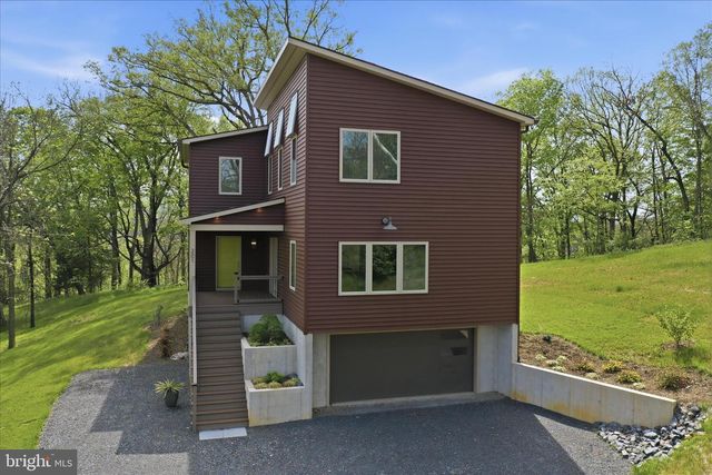 201 NATHANIEL DR, Winchester, VA 22603