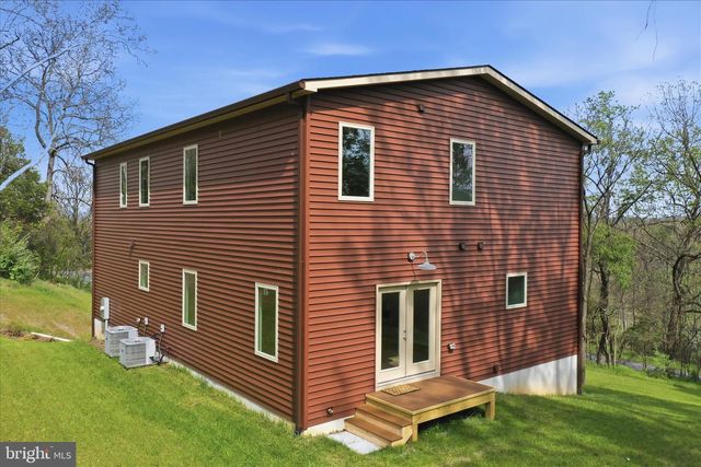 201 NATHANIEL DR, Winchester, VA 22603