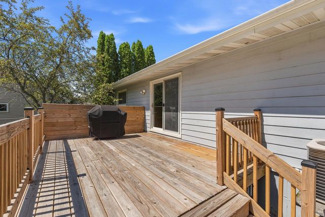 2925 Cherry Tree COURT, Racine, WI 53402