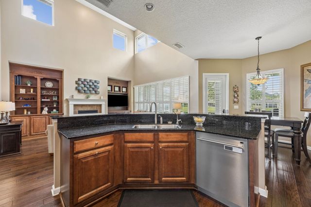 655 Porta Rosa Cir, St Augustine, FL 32092