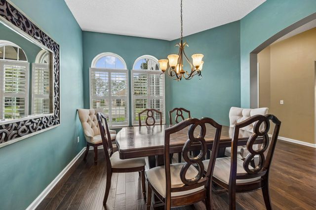 655 Porta Rosa Cir, St Augustine, FL 32092