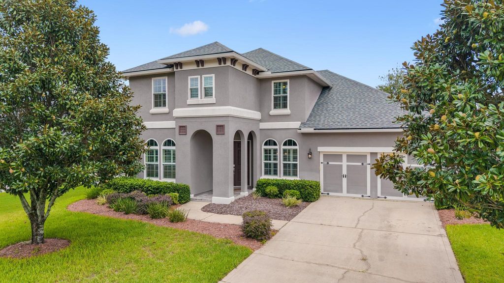 655 Porta Rosa Cir, St Augustine, FL 32092