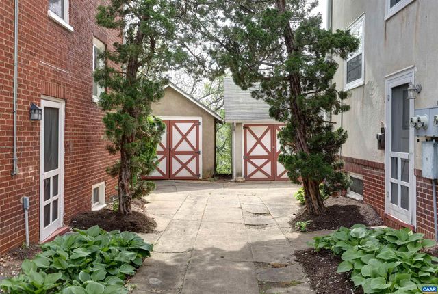 620 RIDGE ST, Charlottesville, VA 22902