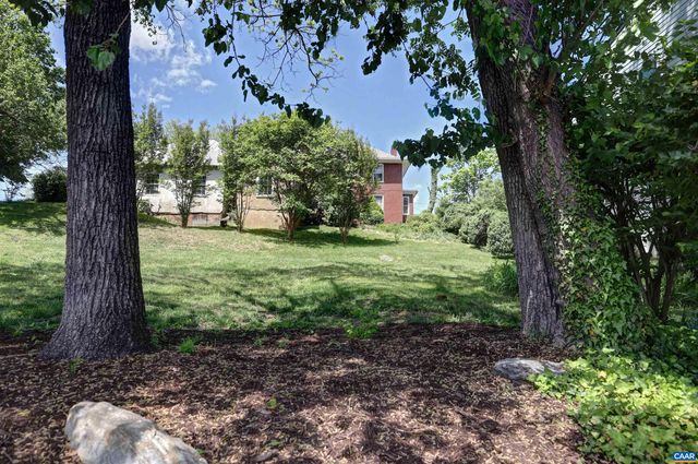 620 RIDGE ST, Charlottesville, VA 22902