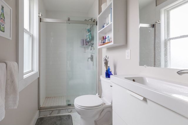 233 E Street 3, Boston, MA 02127