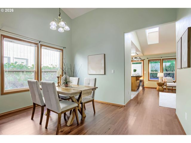 18226 Sw 133RD Ter, Tualatin, OR 97062
