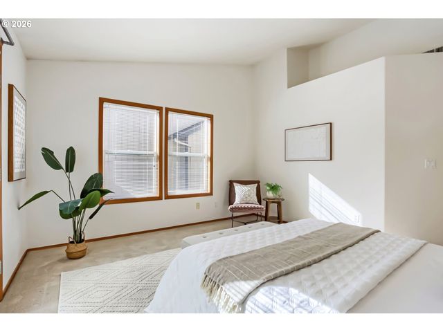 18226 Sw 133RD Ter, Tualatin, OR 97062