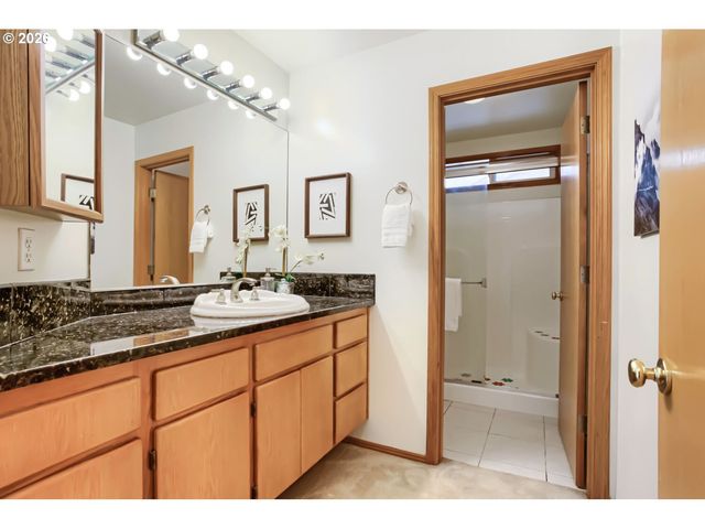 18226 Sw 133RD Ter, Tualatin, OR 97062
