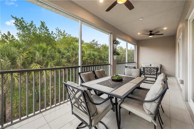178 Indies DR E 201, Naples, FL 34114