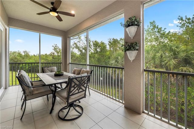 178 Indies DR E 201, Naples, FL 34114