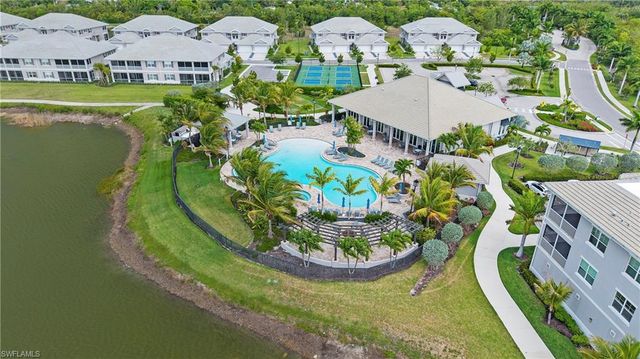 178 Indies DR E 201, Naples, FL 34114