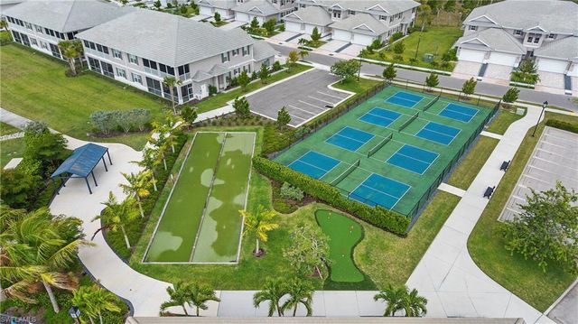 178 Indies DR E 201, Naples, FL 34114