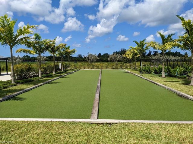 178 Indies DR E 201, Naples, FL 34114