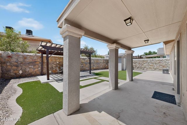 4824 NEW RANCH Court, El Paso, TX 79934