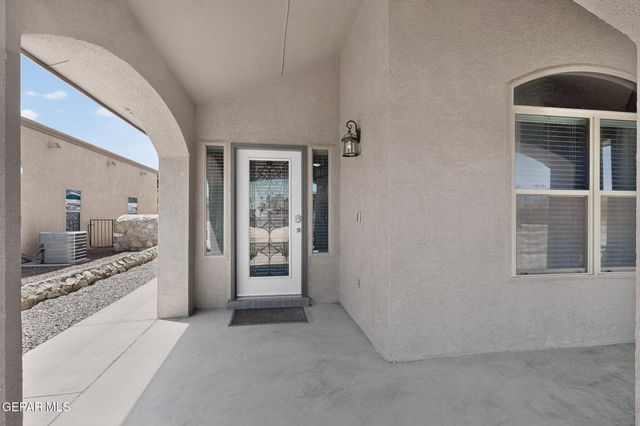 4824 NEW RANCH Court, El Paso, TX 79934