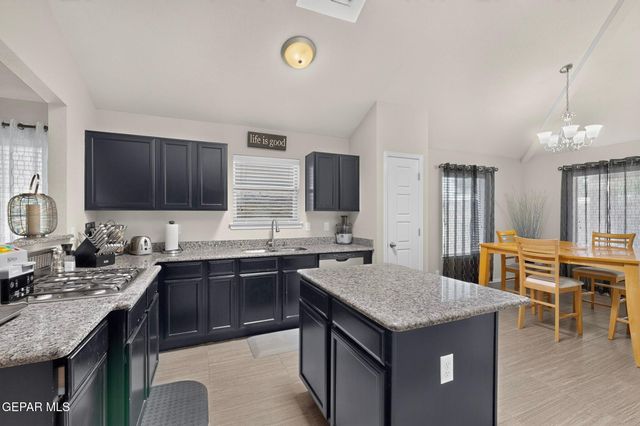 4824 NEW RANCH Court, El Paso, TX 79934