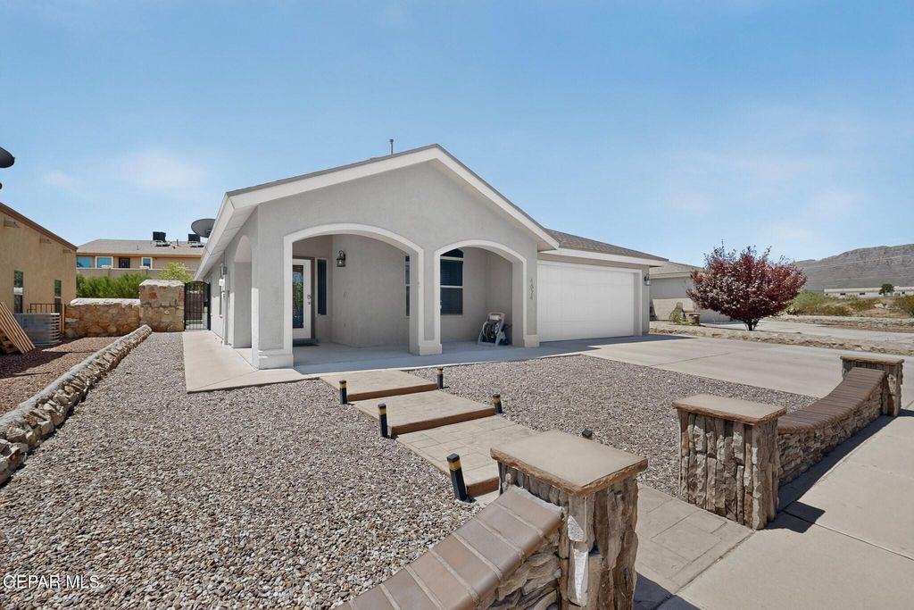 4824 NEW RANCH Court, El Paso, TX 79934