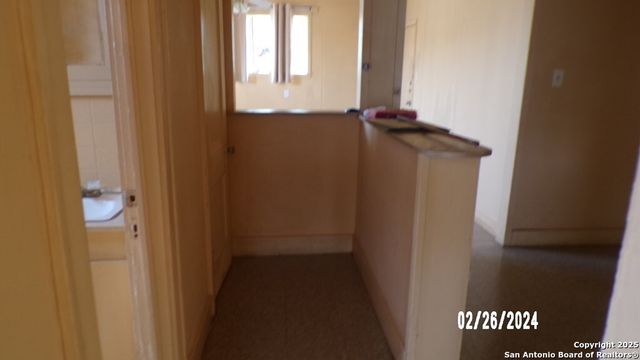 704 N Washington, Beeville, TX 78102