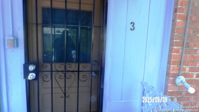 704 N Washington, Beeville, TX 78102