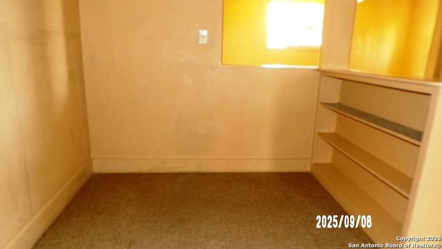 704 N Washington, Beeville, TX 78102